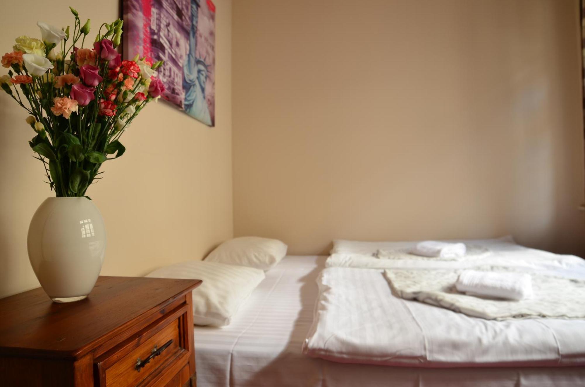 The One Hostel Wroclaw Bagian luar foto