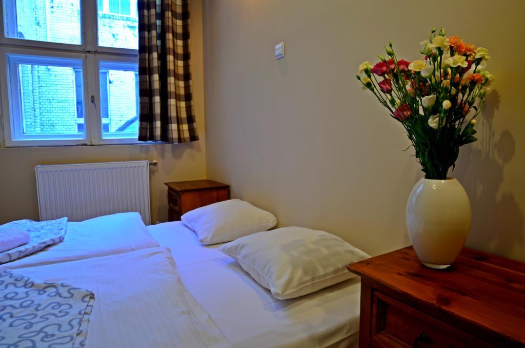 The One Hostel Wroclaw Bagian luar foto