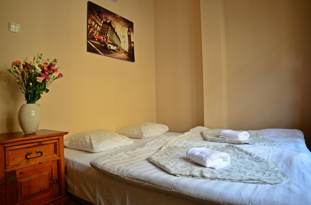 The One Hostel Wroclaw Bagian luar foto